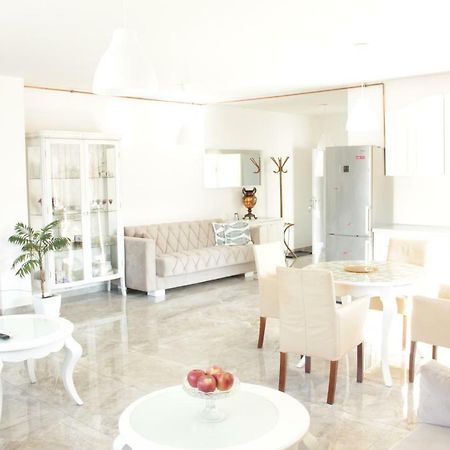 Lux House Olga Daire Ruma Dış mekan fotoğraf